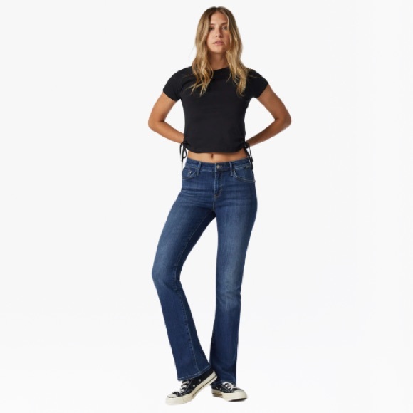 Levi’s 315 Shaping High-Rise Boot Cut Women’s Jeans -   Size: 30 - Picture 16 of 17